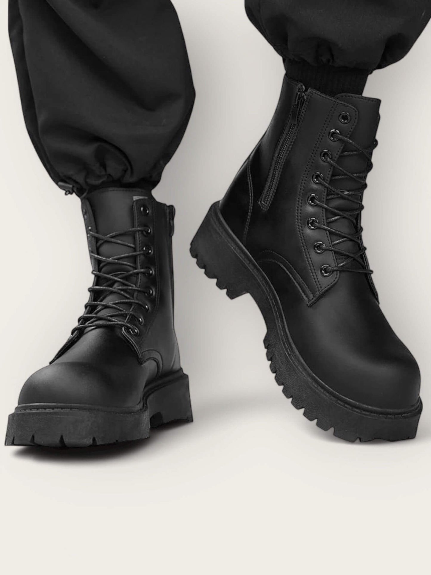 Couple's casual boots four season men's and women's high top leather boots fashion thick soled non slip plus size outdoor boots